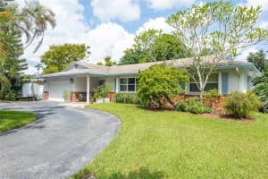 8501 SW 26th Pl, Davie, FL 33328, Sold 11/16/18