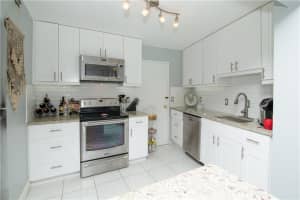 5100 Dupont Blvd, Fort Lauderdale, FL 33308, Sold 11/01/18
