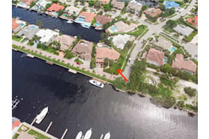 848 NE 79th St, Boca Raton, FL 33487, Sold 01/07/19