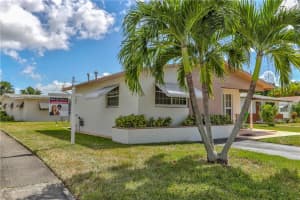 8150 NW 25th Pl, Sunrise, FL 33322, Sold 12/19/18