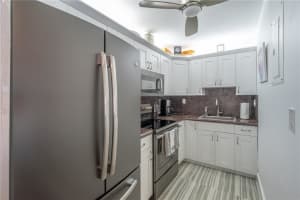 3000 Riomar St, Fort Lauderdale, FL 33304, Sold 01/15/19