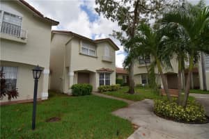 10857 NW 8th St, Pembroke Pines, FL 33026, Sold 05/31/19