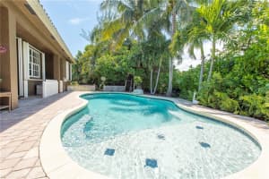 2547 NE 22nd Terrace, Fort Lauderdale, FL 33305, Sold 08/05/19