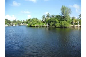 2547 NE 22nd Terrace, Fort Lauderdale, FL 33305, Sold 08/05/19