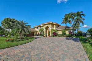 1935 SW 101st Ave, Davie, FL 33324, Sold 11/01/18