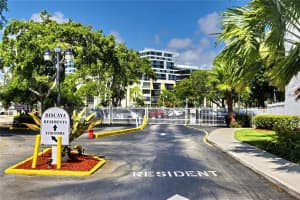 20400 W Country Club Dr APT 715, Aventura, FL 33180, Sold 12/27/18