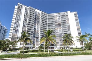 2841 N Ocean Blvd, Fort Lauderdale, FL 33308, Sold 01/15/19