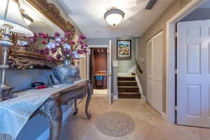 1033 NE 17th Way, Fort Lauderdale, FL 33304, Sold 12/13/18