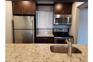 824 SW 9th St Cir, Boca Raton, FL 33486, Sold 11/13/18