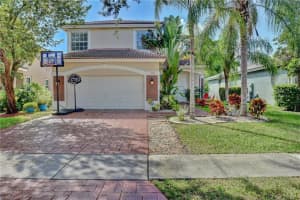 7833 NW 70th Ave, Parkland, FL 33067, Sold 01/25/19