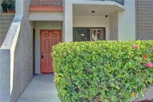 5549 Courtyard Dr, Margate, FL 33063, Sold 10/26/18