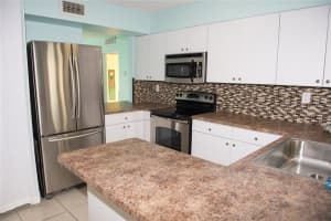 5258 NE 6th Ave E17, Oakland Park, FL 33334, Sold 12/26/18