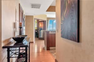 350 SE 2nd St, Fort Lauderdale, FL 33301, Sold 12/04/18