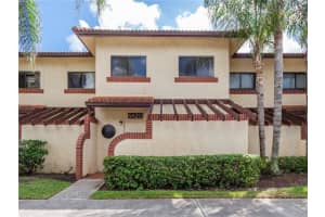 8820 NW 47th St, Sunrise, FL 33351, Sold 12/14/18