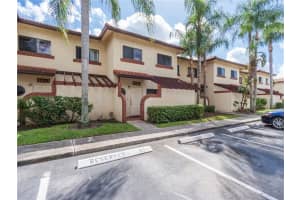8820 NW 47th St, Sunrise, FL 33351, Sold 12/14/18