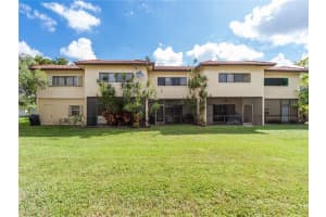8820 NW 47th St, Sunrise, FL 33351, Sold 12/14/18