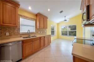 3906 Palladium Lake Dr, Boynton Beach, FL 33436, Sold 03/11/19