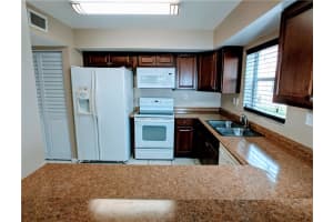 3295 NW 44th St, Oakland Park, FL 33309, Sold 12/21/18