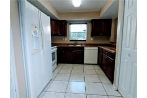 3295 NW 44th St, Oakland Park, FL 33309, Sold 12/21/18