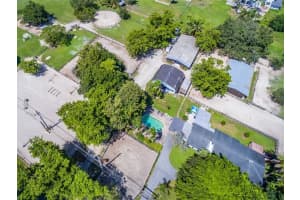 13901 SW 26th St, Davie, FL 33325, Sold 01/28/21