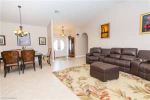 8533 NW 83rd St, Tamarac, FL 33321, Sold 12/14/18