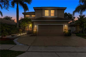 11861 SW 8th St, Pembroke Pines, FL 33025, Sold 01/25/19