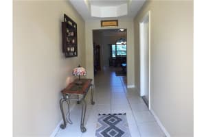 196 E Royal Cove Cir, Davie, FL 33325, Sold 11/21/18