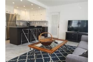 2811 NE 51st St, Fort Lauderdale, FL 33308, Sold 04/12/19