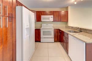 272 NW 118th Dr, Coral Springs, FL 33071, Sold 05/01/19