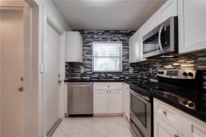 1775 N Andrews Square #206w, Fort Lauderdale, FL 33311, Sold 12/21/18