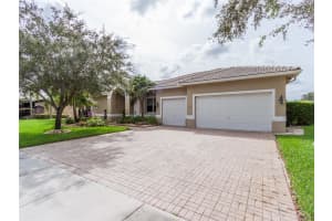 4029 SW 141st Ave, Davie, FL 33330, Sold 12/18/18