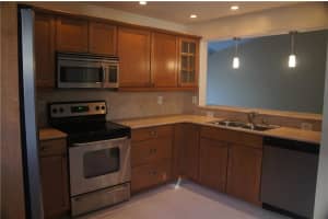 5228 W Lakes Dr, Deerfield Beach, FL 33442, Sold 01/31/19