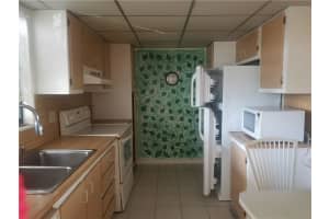 4042 N Pine Island Rd #2b, Sunrise, FL 33351, Sold 11/16/18