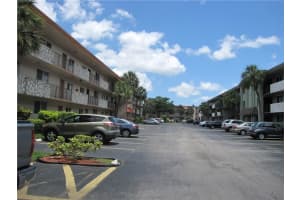 5935 Del Lago Cir, Sunrise, FL 33313, Sold 04/11/19