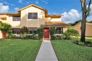 5441 Gate Lake Rd, Tamarac, FL 33319, Sold 12/27/18