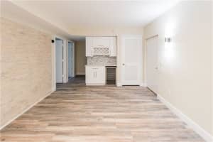 290 W Palmetto Park Rd, Boca Raton, FL 33432, Sold 02/26/19