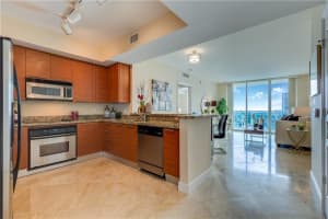 350 SE 2nd St, Fort Lauderdale, FL 33301, Sold 03/01/19