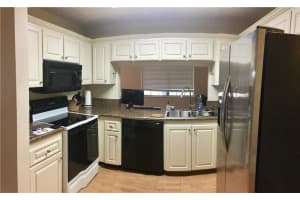 251 W Hemingway Cir, Margate, FL 33063, Sold 01/30/19