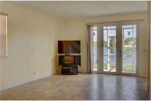 1381 Sorrento Dr, Weston, FL 33326, Sold 02/27/19