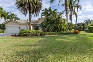 3852 Churchill Downs Dr, Davie, FL 33328, Sold 12/14/18