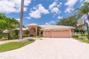 9523 NW 67th Pl, Parkland, FL 33076, Sold 02/22/19