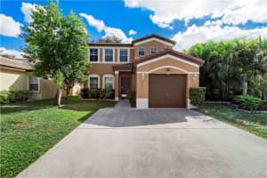 4362 NW 1st St, Deerfield Beach, FL 33442, Sold 02/08/19