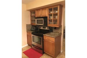 5011 SW 12th St, Margate, FL 33068, Sold 02/15/19