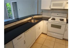 2445 SW 18th Terrace, Fort Lauderdale, FL 33315, Sold 01/23/19