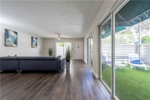 565 NW 97th Ave, Plantation, FL 33324, Sold 01/24/19