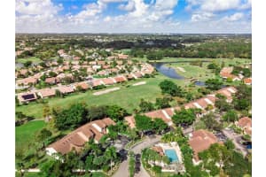 8285 NW 70th St, Tamarac, FL 33321, Sold 02/28/19