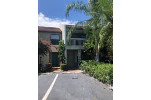 6019 Bayview Dr, Fort Lauderdale, FL 33308, Sold 07/02/19