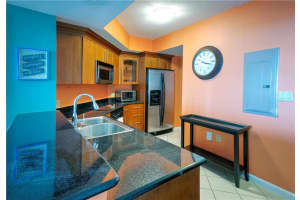 401 SW 4th Ave, Fort Lauderdale, FL 33315, Sold 01/31/19