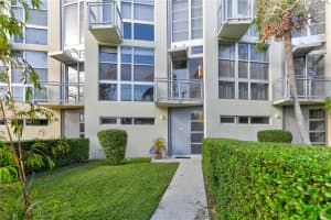 721 SE 12th Ct, Fort Lauderdale, FL 33316, Sold 01/18/19