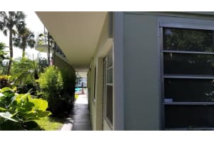 1000 SE 4th St, Fort Lauderdale, FL 33301, Sold 02/22/19